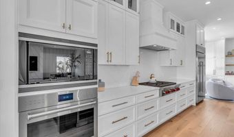 229 WILLOW Ave, Anna Maria, FL 34216