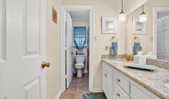 12016 Willowmore Dr, Baker, LA 70714