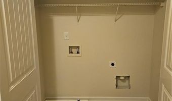 649 Oakside Pl, Acworth, GA 30102