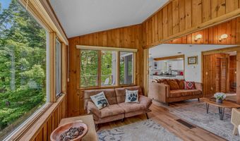 139 Summit Dr, Campton, NH 03223