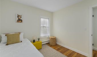 461 River Rd, Lincoln, RI 02865