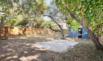 943 S Whitney St, Aransas Pass, TX 78336