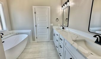 1434 Salida Del Sol, Alamogordo, NM 88310