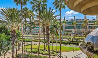 200 Harbor Dr 302, San Diego, CA 92101