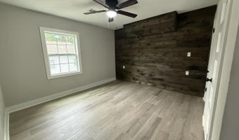 1461 Addie St, Batesville, AR 72501