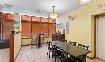 382 Thames St, Bristol, RI 02809