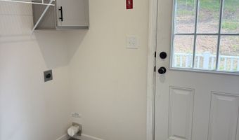 166 Boston Tpke E, Bolton, CT 06043