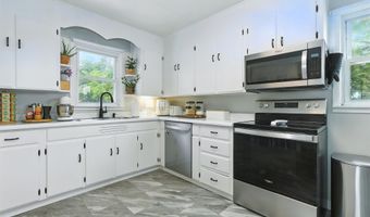 6049 E Mineral Koleen Rd, Bloomfield, IN 47424
