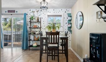 1307 W Palm Dr, Aransas Pass, TX 78336