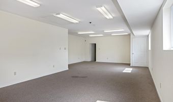 7026 RIDGE Ave, Philadelphia, PA 19128