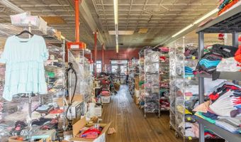 27 Court Sq, Alton, MO 65606