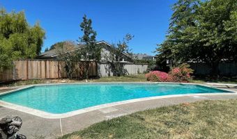 2417 San Joaquin Ct, Santa Rosa, CA 95401