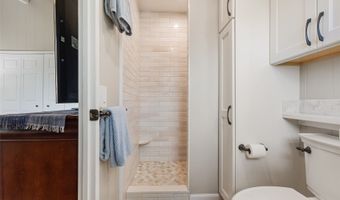 611 Paokano Loop, Kailua, HI 96734