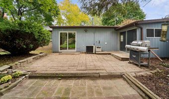 2427 BARBARA Ave, Appleton, WI 54915