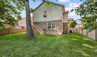 923 Stave Oak Dr, Beech Grove, IN 46107