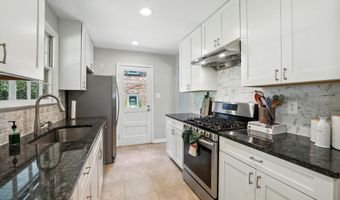 5105 LINETTE Ln, Annandale, VA 22003