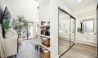 2711 Cypress Hill Rd, Carlsbad, CA 92008