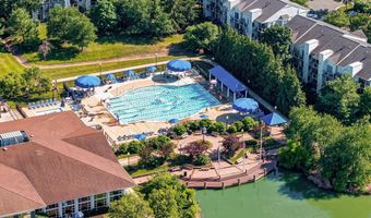 44136 SHADY GLEN Ter, Ashburn, VA 20147