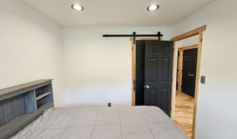 27337 Rich Valley Rd, Abingdon, VA 24210