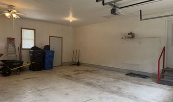530 S 5th St, Akron, IA 51001