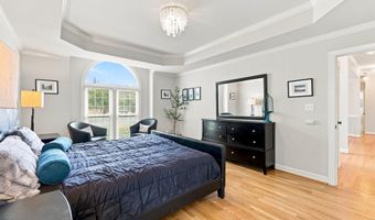 4008 W Lake Rd, Apex, NC 27539