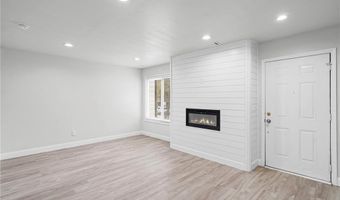 1342 N Hampton Rd, Alpharetta, GA 30009