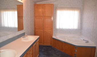 25 County Road 8206, Concho, AZ 85924