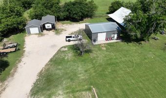 214 Hemphill St, Hico, TX 76457