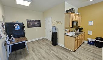 4295 W Tilghman St, Allentown, PA 18104
