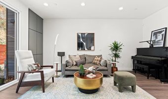 8268 High St, La Mesa, CA 91941