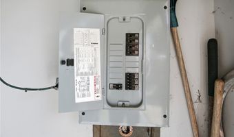 2239 Springfield Center Rd, Akron, OH 44312