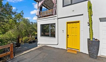 9586 Alto Dr, La Mesa, CA 91941