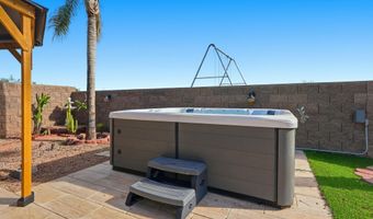 9777 N CHEMEHLEVI Dr, Casa Grande, AZ 85122