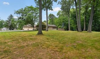 7480 Majestic Woods Dr, Argentine, MI 48451