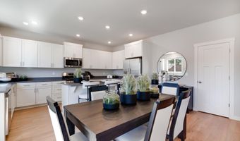 63233 Carly Ln, Bend, OR 97701