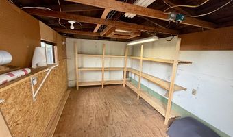 24950 NE AIRPORT Rd, Aurora, OR 97002