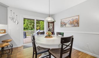 32 Whippoorwill Rd, Bethel, CT 06801