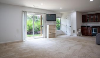 42243 CANARY GRASS Sq, Aldie, VA 20105