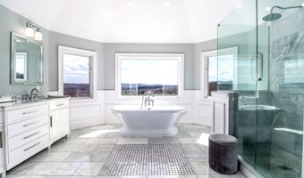 10 Trailing Ridge Rd, Brookfield, CT 06804