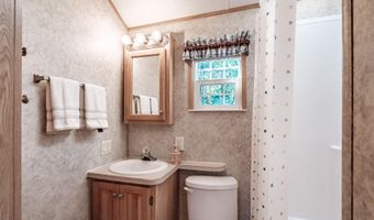 75 34th St, Acton, ME 04001