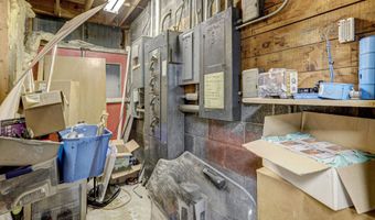 1610 W WISCONSIN Ave, Appleton, WI 54914