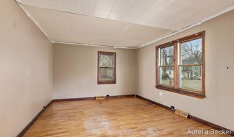 425 S Cedar St, Allegan, MI 49010