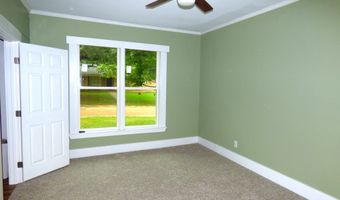 276 Commerce St, Alto, TX 75925
