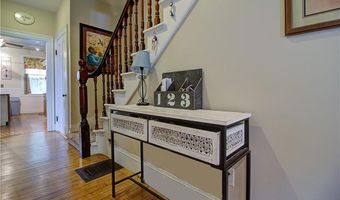 13 Blackstone St, Cumberland, RI 02864