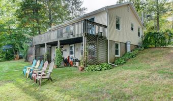 101 Lakeview Dr, Ashford, CT 06278