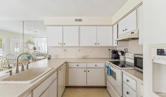280 79th 4, Avalon, NJ 08202