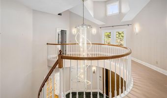 35 River Run, East Greenwich, RI 02818