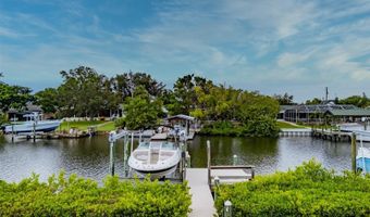 562 BIMINI BAY Blvd, Apollo Beach, FL 33572