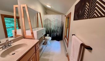 5451 River Rd, Arlington, VT 05250