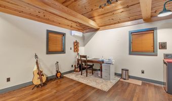 975 County Road 2954, Alba, TX 75410